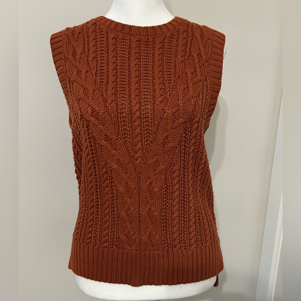 Rachel Zoe Rust Cable-Knit Sleeveless Crewneck Sweater Vest